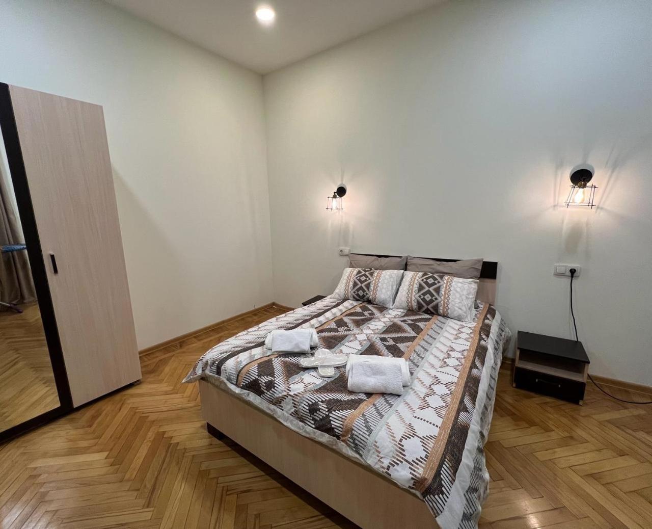 Cosy Apartment In Tbilisi Centre Exterior foto